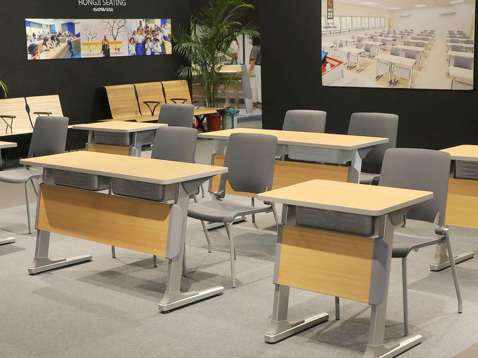 Student Desks sets