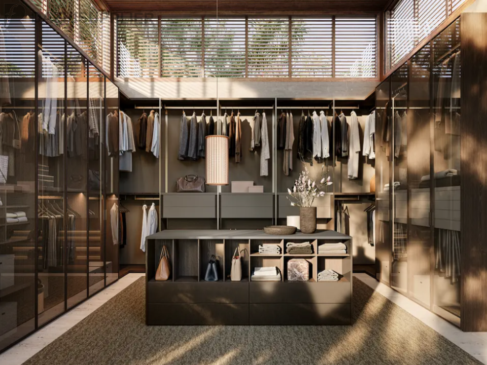 U Shaped Glass Closet